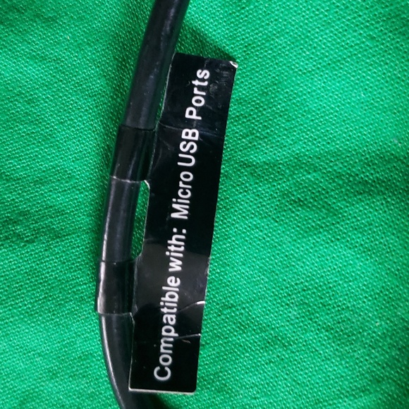 Universal Micro-USB Coiled Car Charger with Extra USB Port - Black - Picture 5 of 6